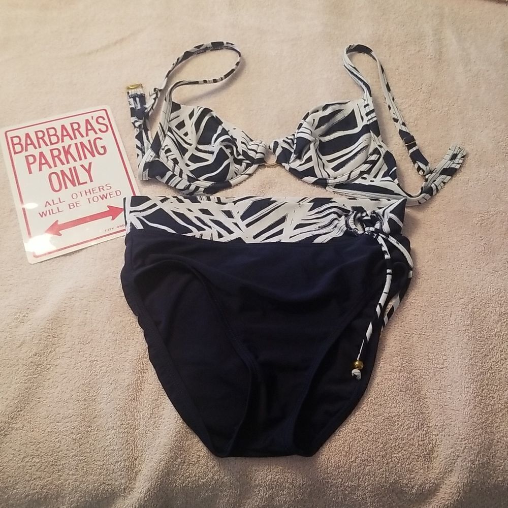 2 piece swimsuit Sz 8